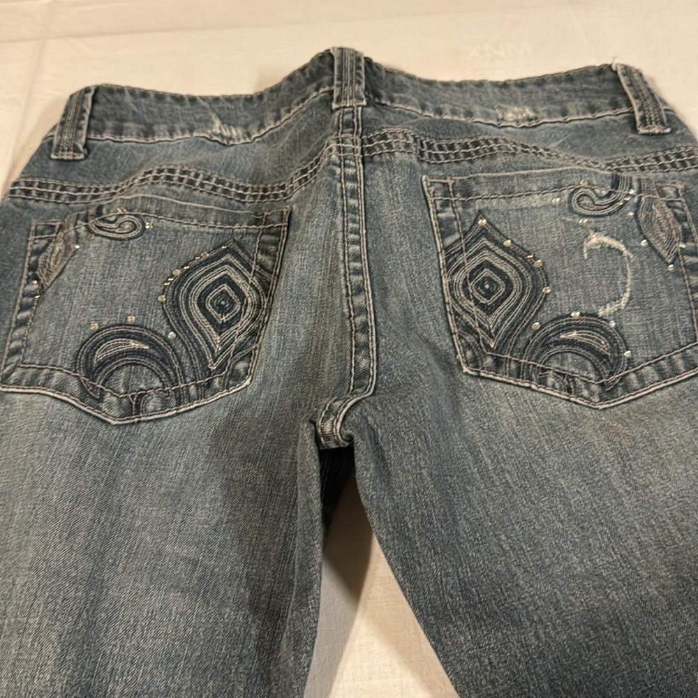 Chinese Laundry Jeans Womens Size 28 Low Rise Straight leg Distressed - Picture 8 of 8